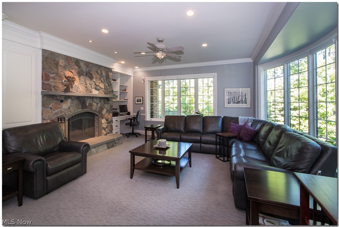 Canyon Lakes - Residential