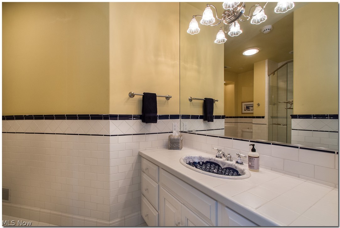 Canyon Lakes - Residential