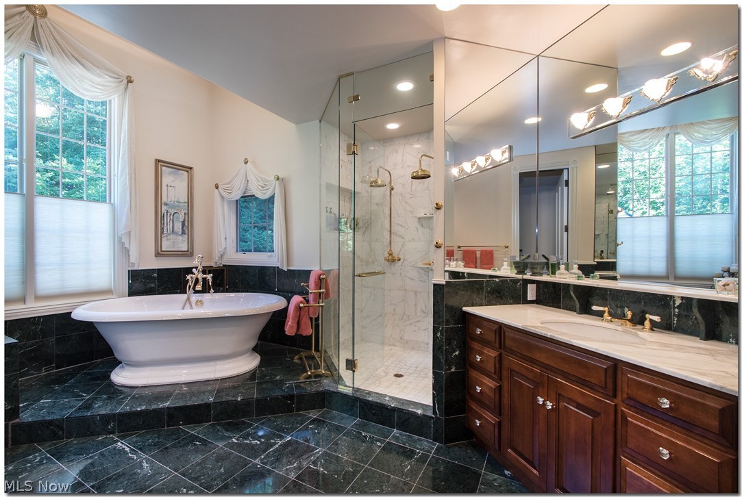 Canyon Lakes - Residential