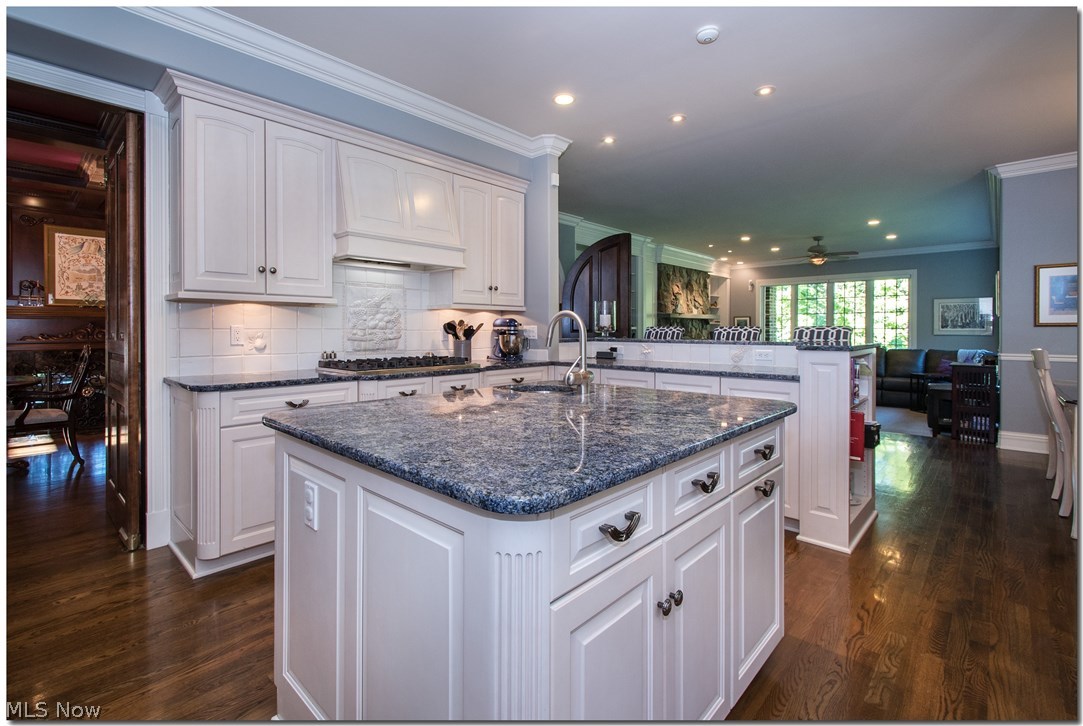 Canyon Lakes - Residential