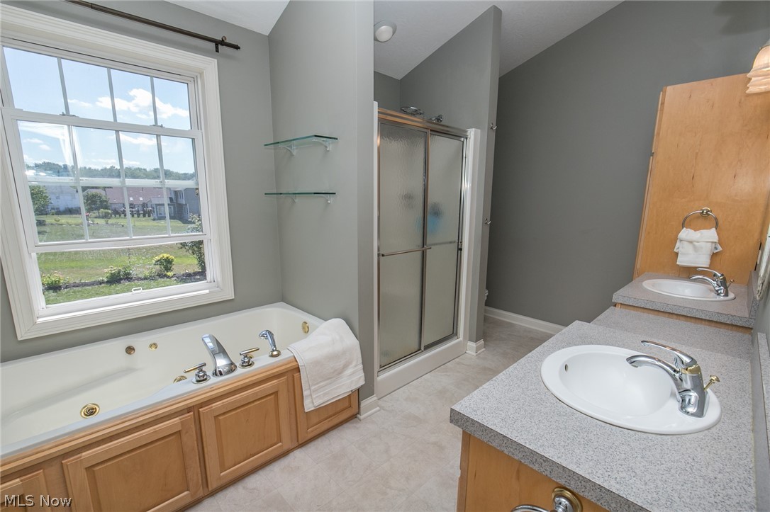 Forest Lakes Ph 04 - Residential