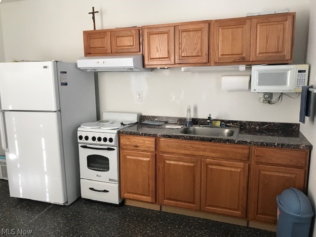 W J Crawford & James Parmelee - Residential Lease