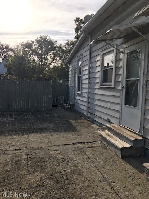 W J Crawford & James Parmelee - Residential Lease