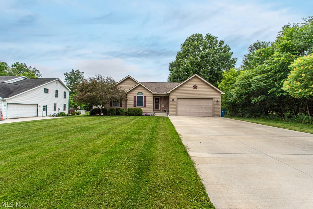 Oakwood Ave 02 - Residential