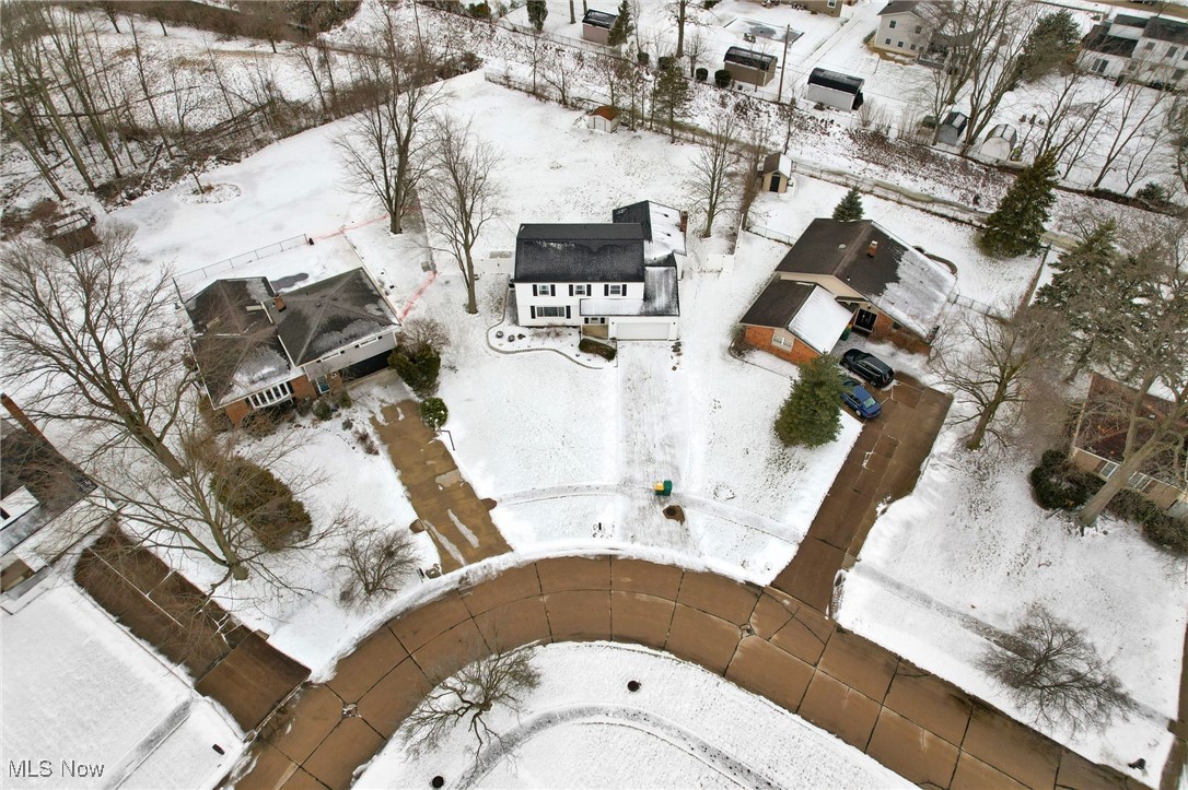 7182 Fillmore Court, Mentor, Ohio image 4