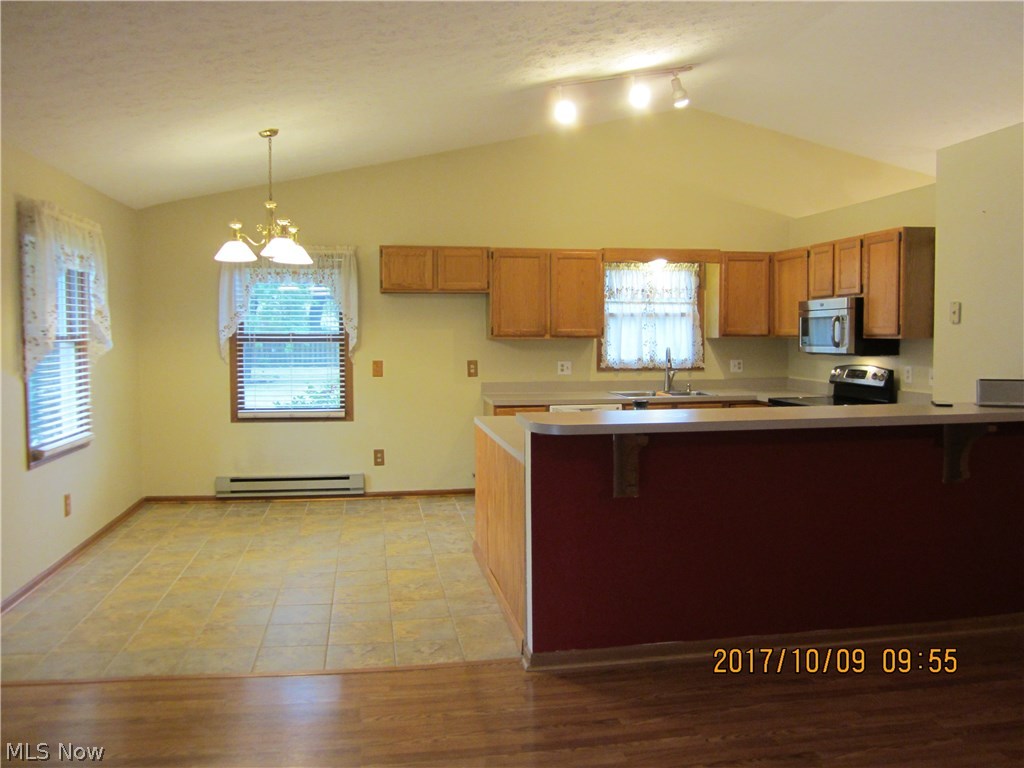 Barkwood Lake Estate Sub - Residential