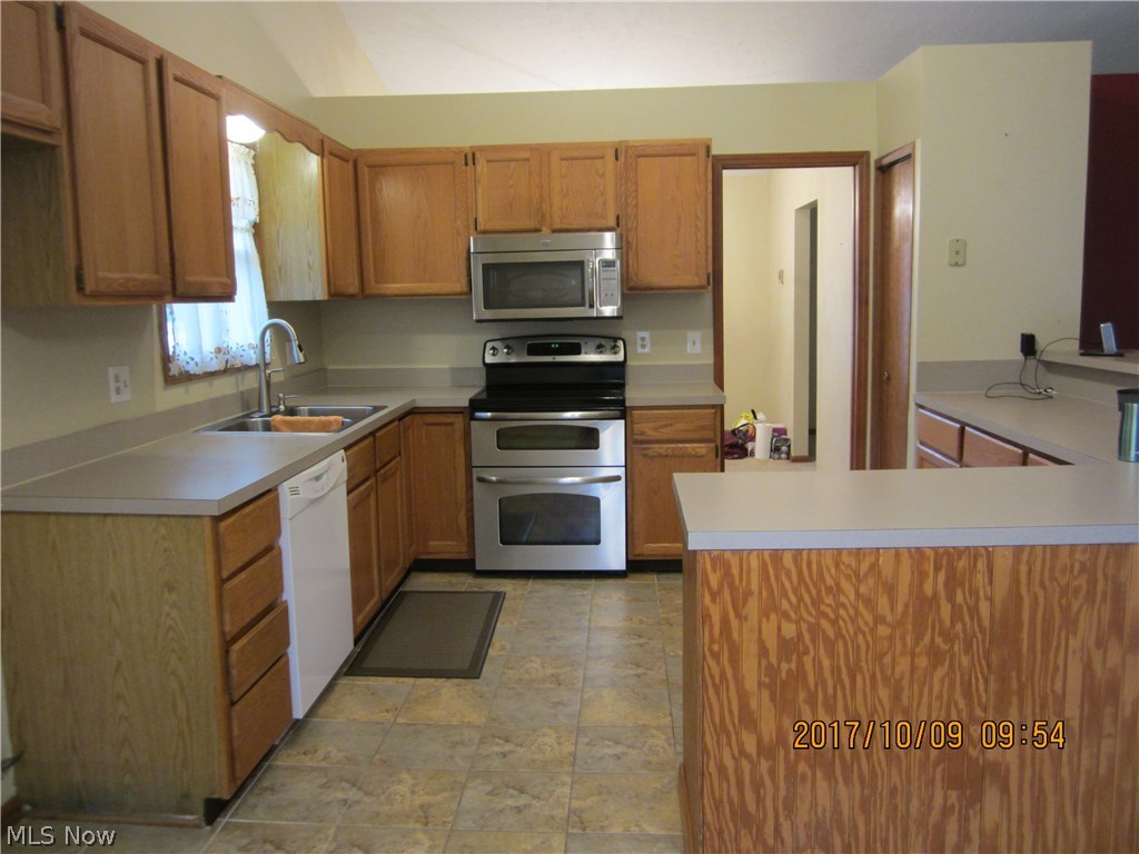 Barkwood Lake Estate Sub - Residential