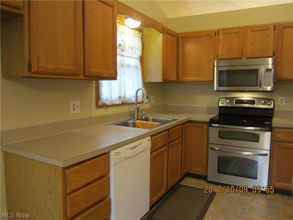 Barkwood Lake Estate Sub - Residential