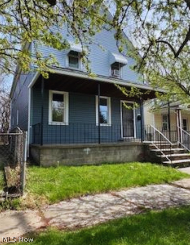 Hoyt - Residential Income