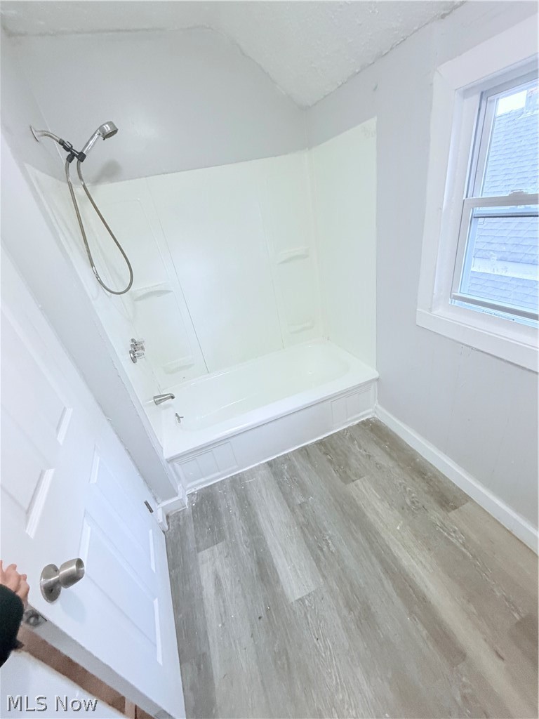 Hoyt - Residential Income