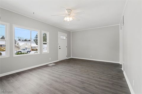 Tiny photo for 1937 Highlawn Avenue, Youngstown, OH 44509 (MLS # 5179079)