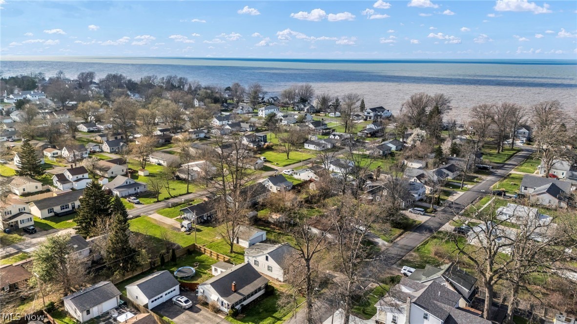 Vermilion/Lk 01 - Residential