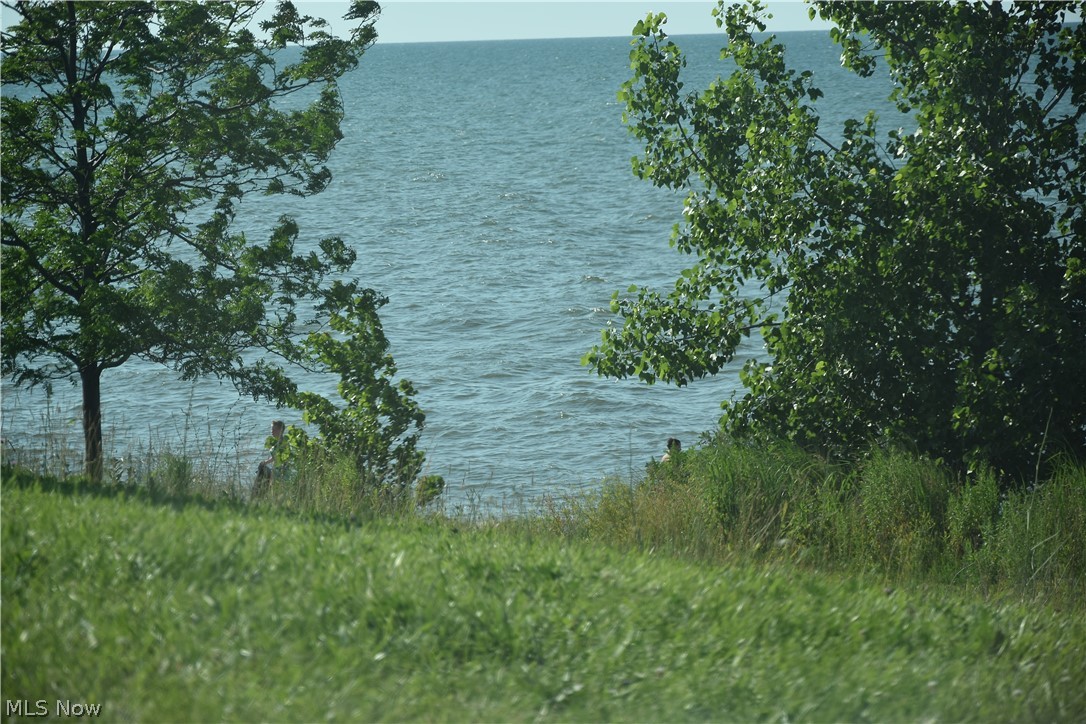 Vermilion/Lk 01 - Residential