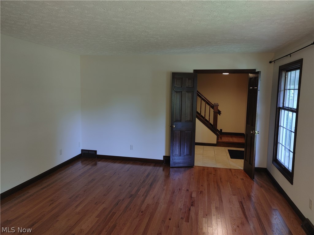 9364 Sunrise Court