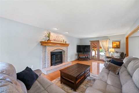 Tiny photo for 114 Shawnee Circle, Louisville, OH 44641 (MLS # 5202539)