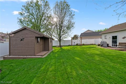 Tiny photo for 114 Shawnee Circle, Louisville, OH 44641 (MLS # 5202539)