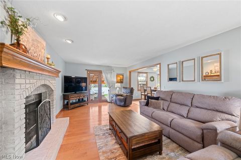 Tiny photo for 114 Shawnee Circle, Louisville, OH 44641 (MLS # 5202539)