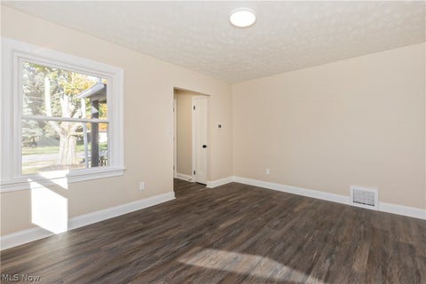 Tiny photo for 874 Hine Avenue, Painesville, OH 44077 (MLS # 5253879)