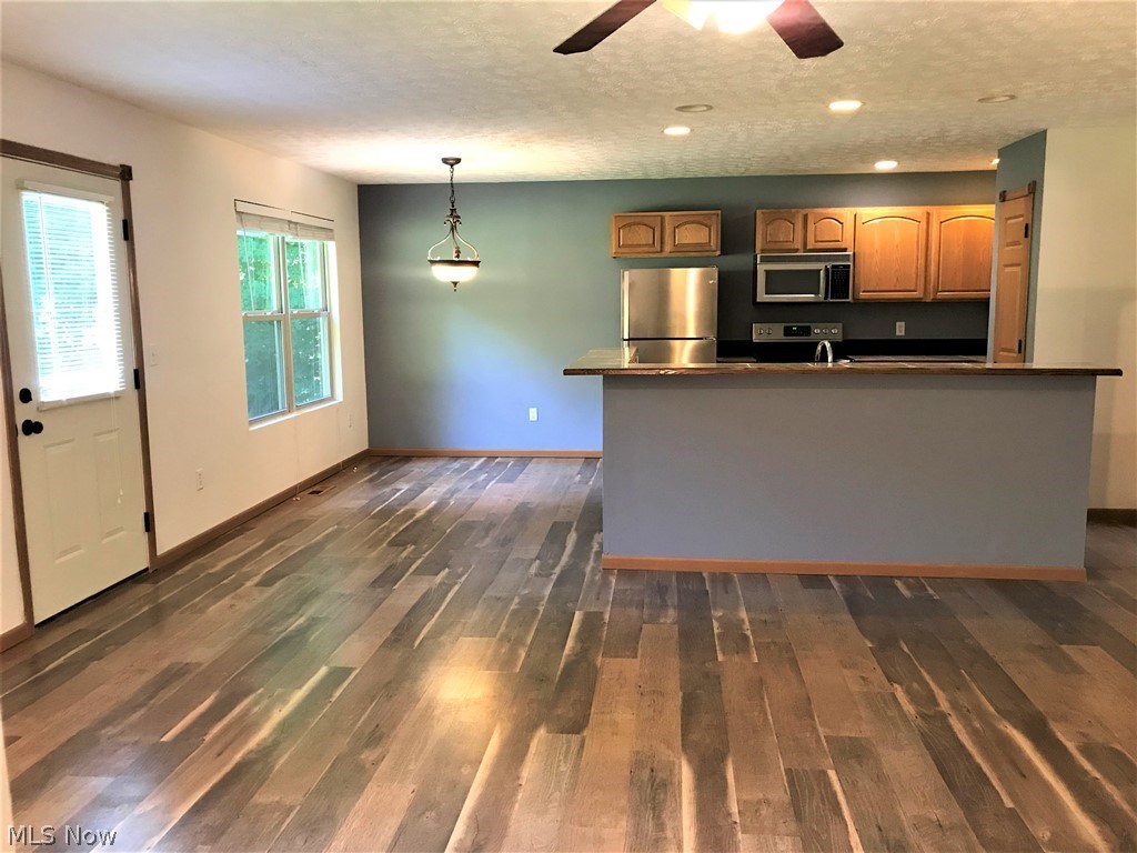 Grand Valley View - Residential