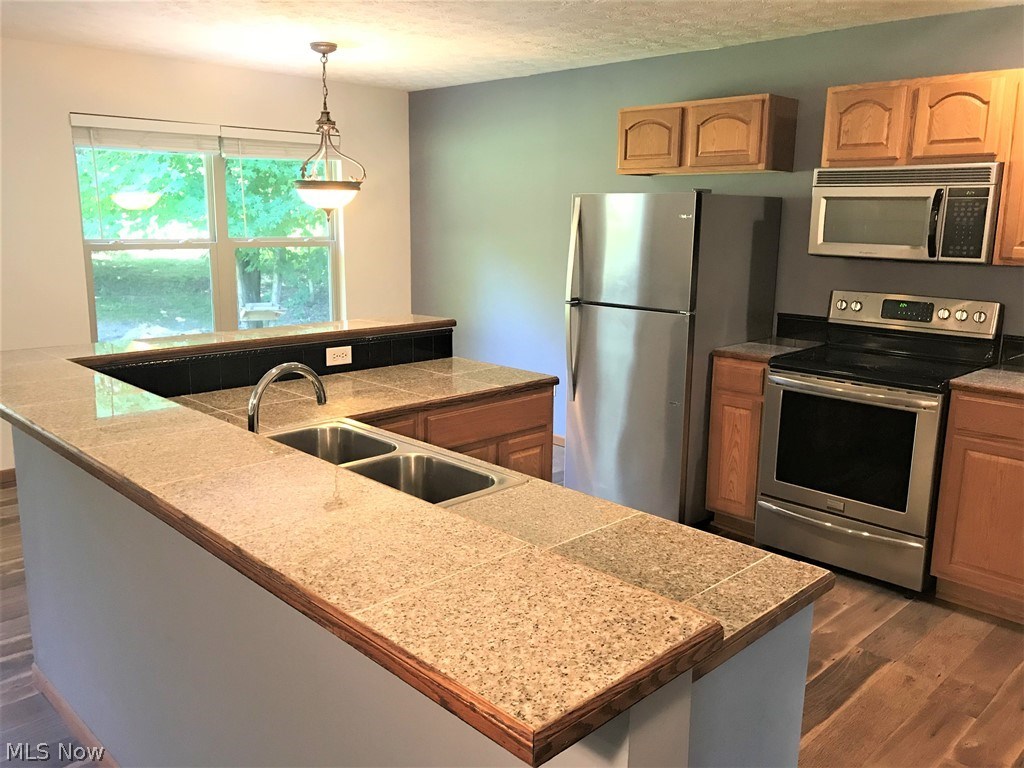 Grand Valley View - Residential