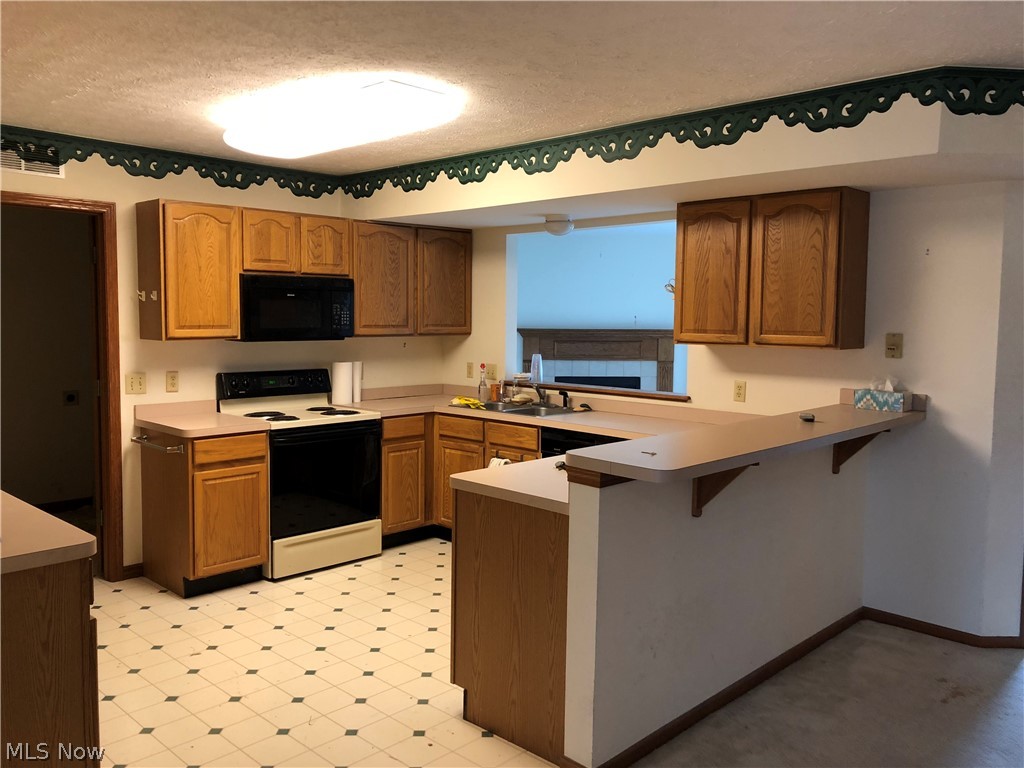 Monterey Bay Condo Ph 04 - Residential