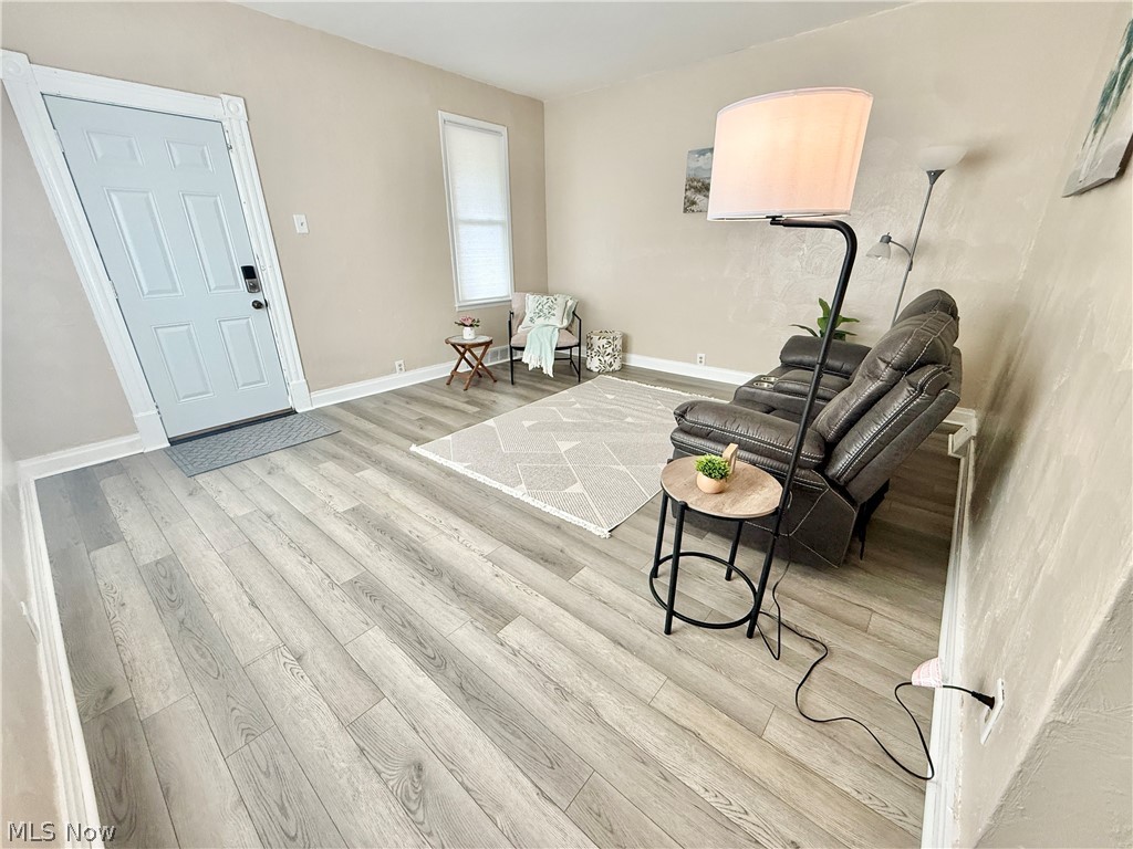 Hannah Ollum's First Add - Residential