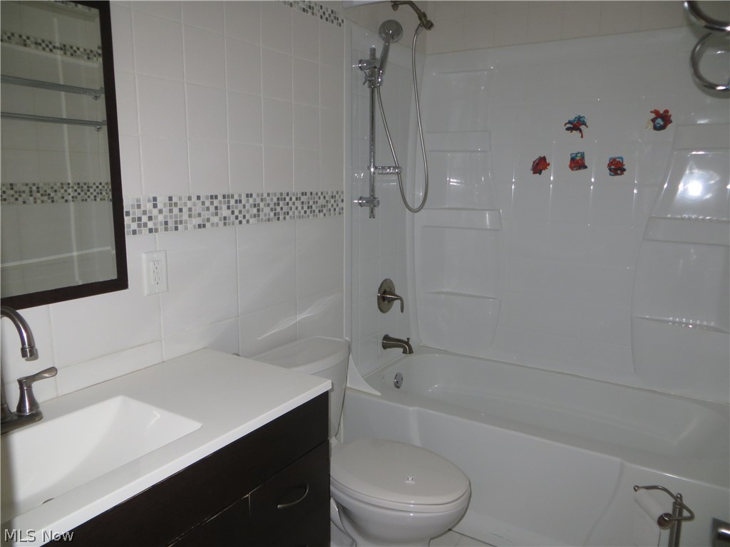 Madison Pkwy Estates 05 08 - Residential