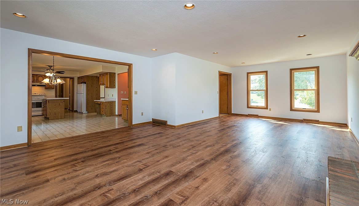 Royalwood Estates 02 - Residential