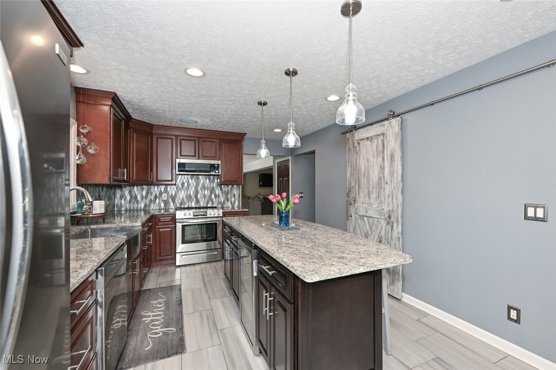 4570 Vandemark Road, Litchfield, Ohio image 12