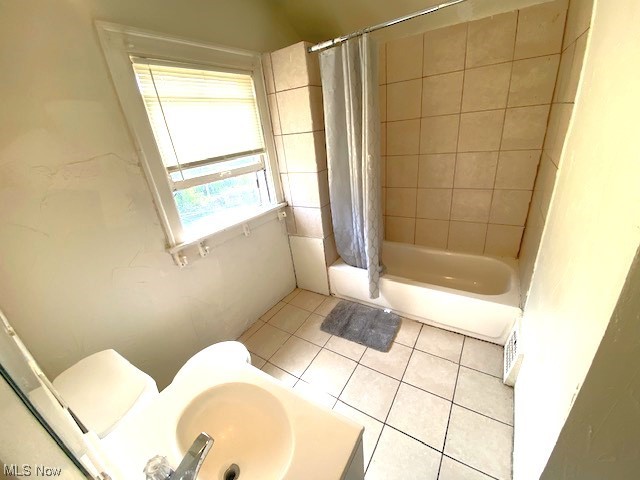 Euclid Collamer 01 - Residential