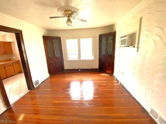 Euclid Collamer 01 - Residential