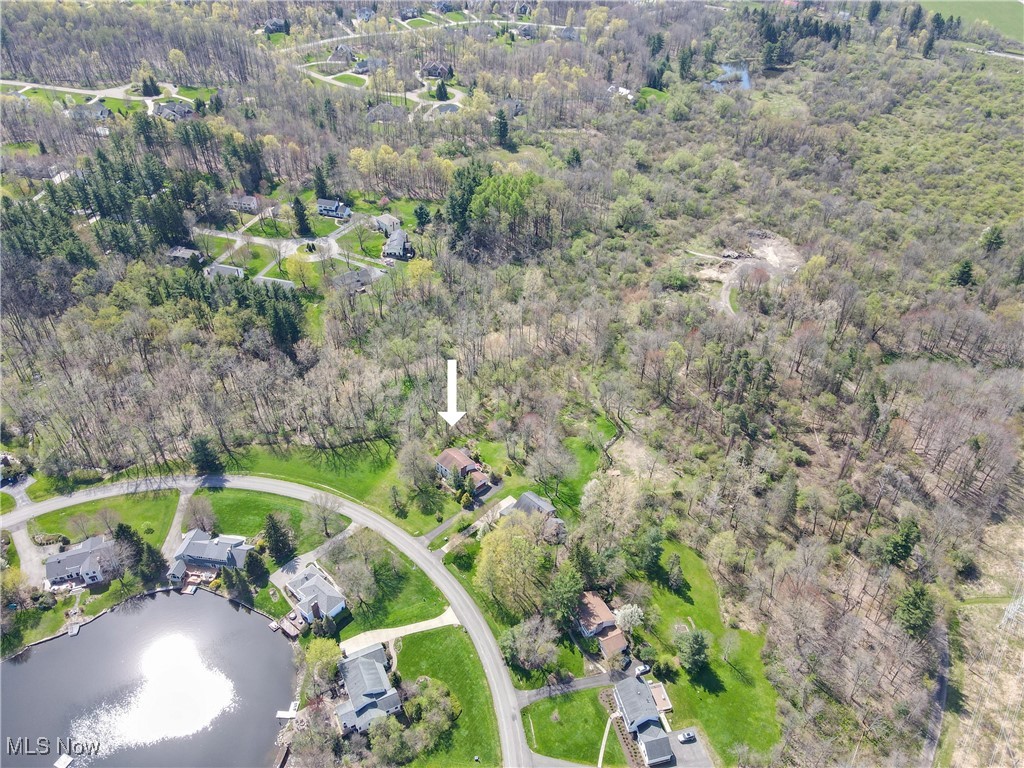 125 Southwyck Drive, Chagrin Falls, Ohio image 33