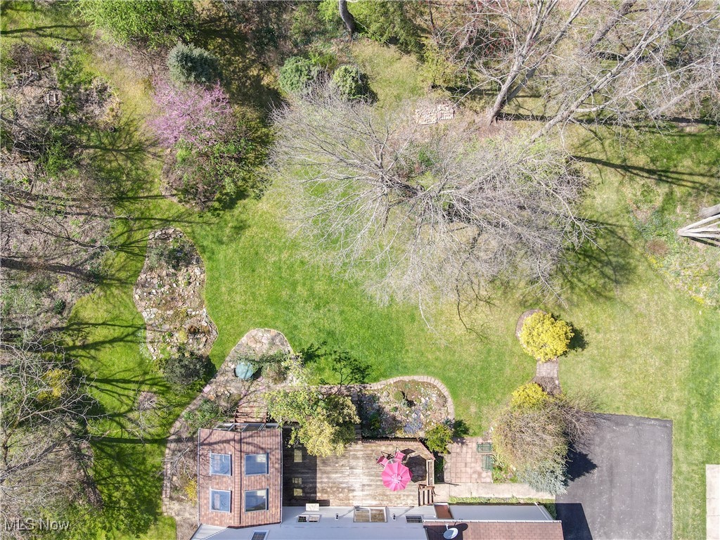 125 Southwyck Drive, Chagrin Falls, Ohio image 30