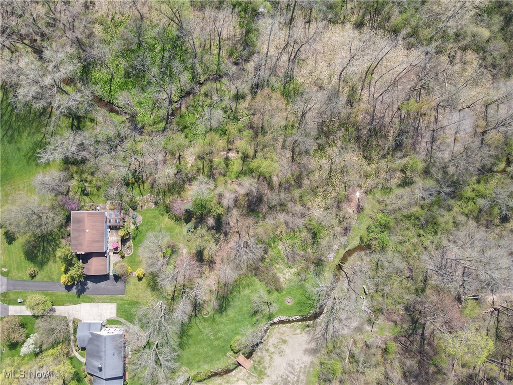 125 Southwyck Drive, Chagrin Falls, Ohio image 31