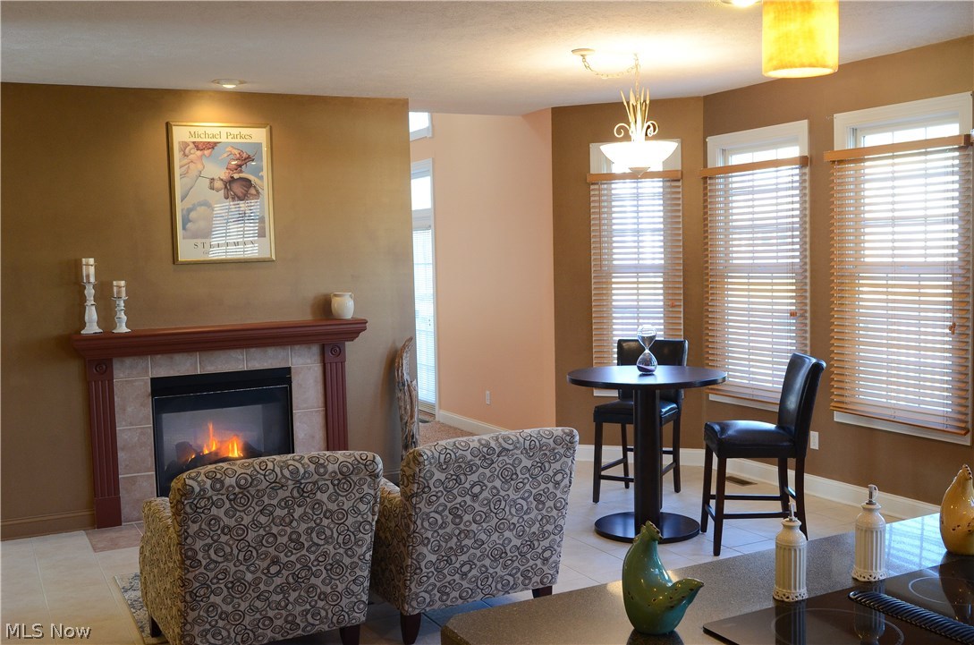 Thousand Oaks Estate - Residential