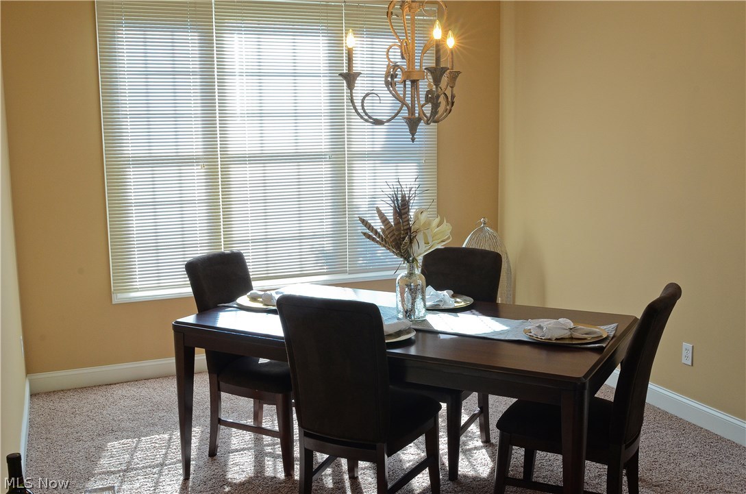 Thousand Oaks Estate - Residential