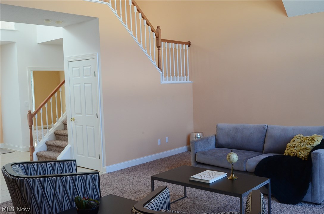 Thousand Oaks Estate - Residential