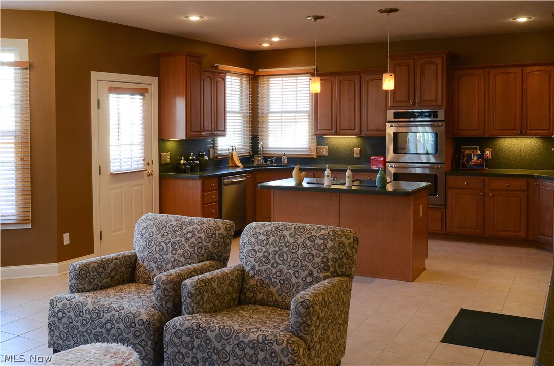 Thousand Oaks Estate - Residential