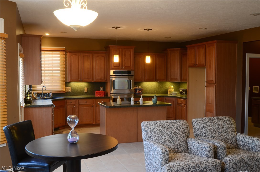 Thousand Oaks Estate - Residential