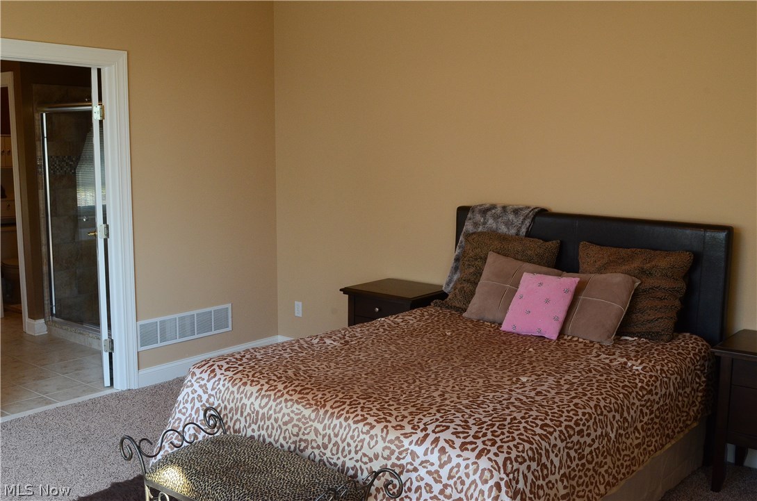 Thousand Oaks Estate - Residential