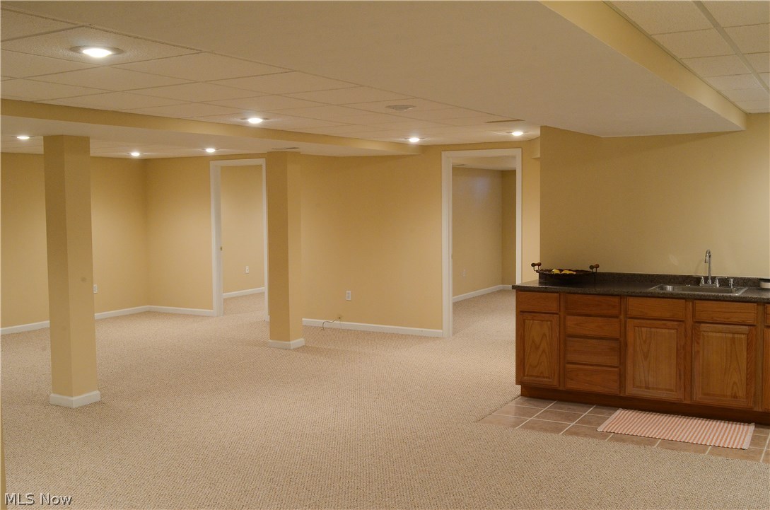 Thousand Oaks Estate - Residential