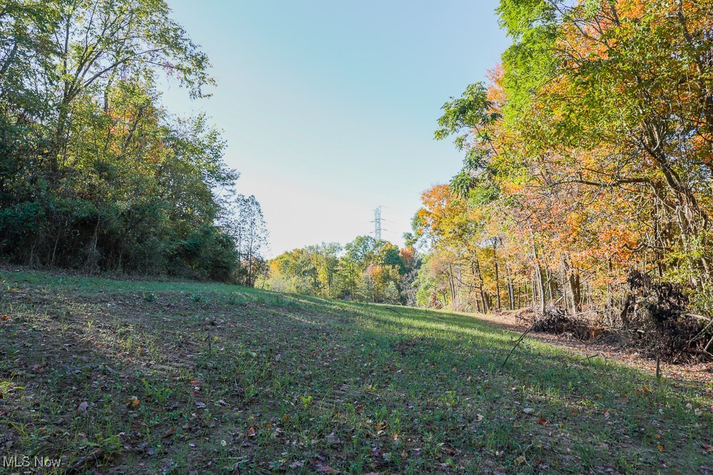 Flint Ridge Road, Crooksville, Ohio image 7