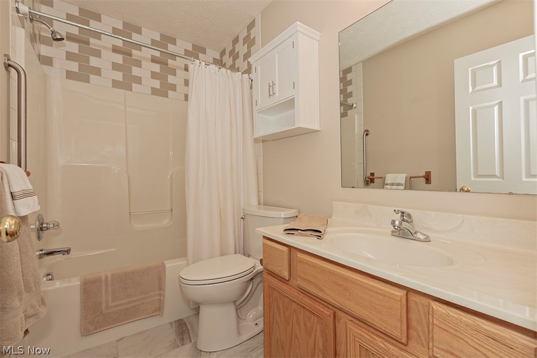 Village/Marsh Lndg Condo - Residential