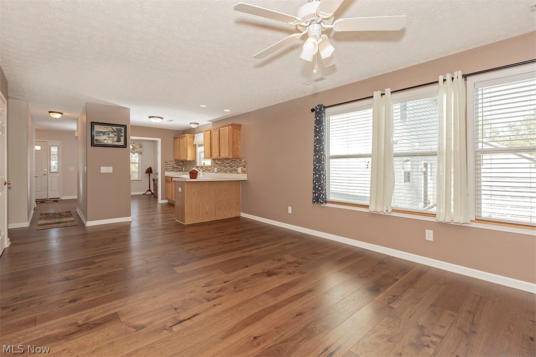 Village/Marsh Lndg Condo - Residential