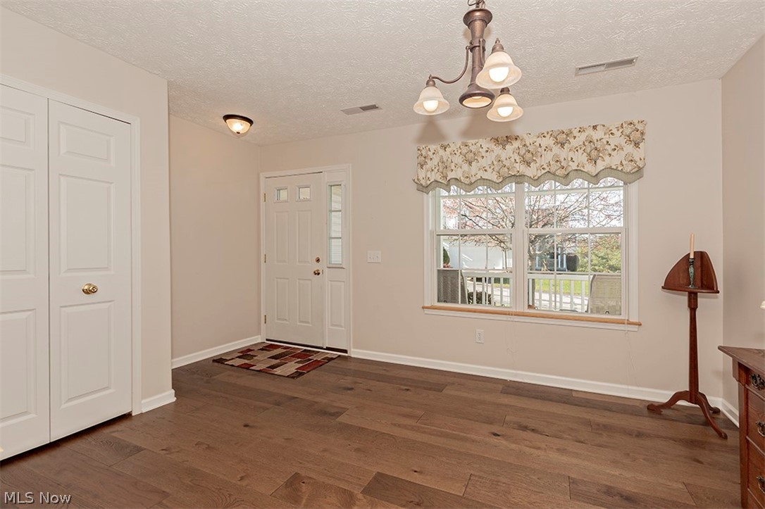 Village/Marsh Lndg Condo - Residential