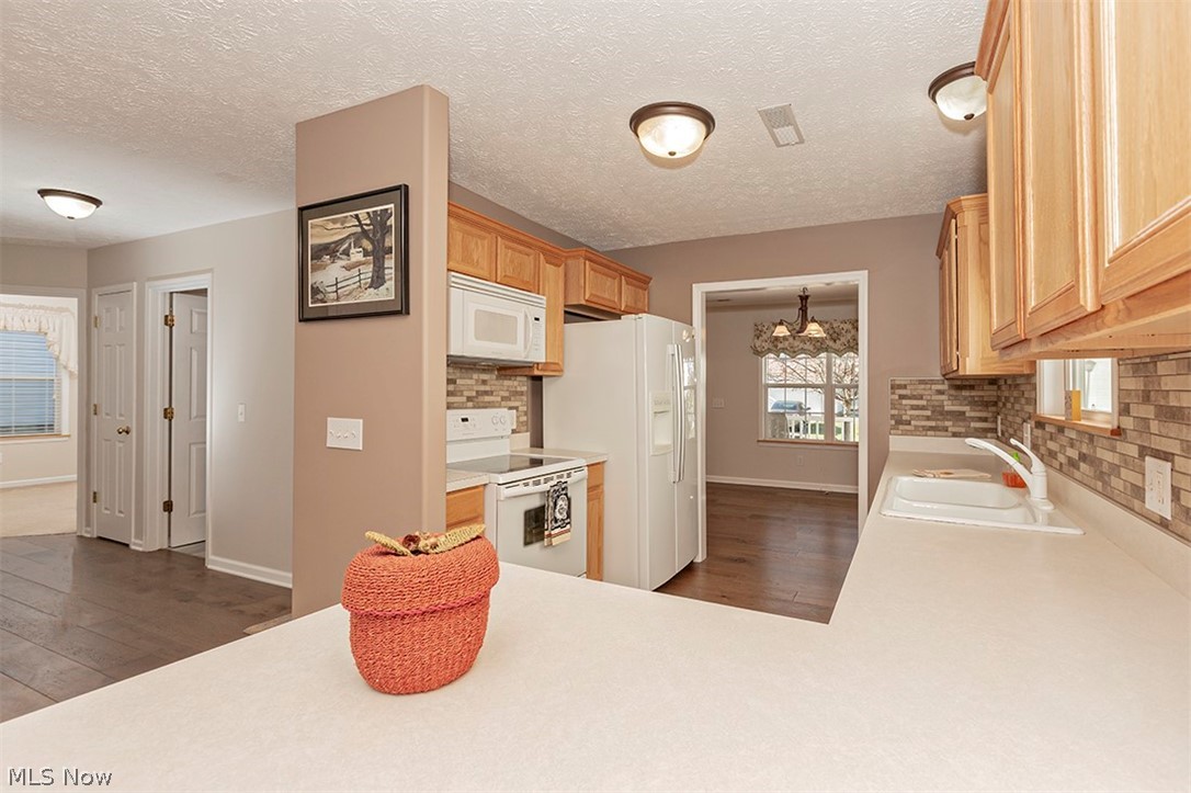 Village/Marsh Lndg Condo - Residential