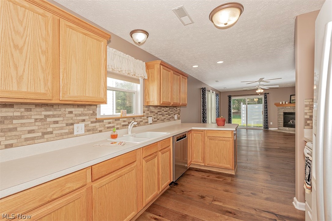 Village/Marsh Lndg Condo - Residential