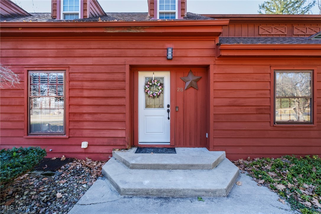 28 Wildfern Drive, Youngstown, Ohio image 4