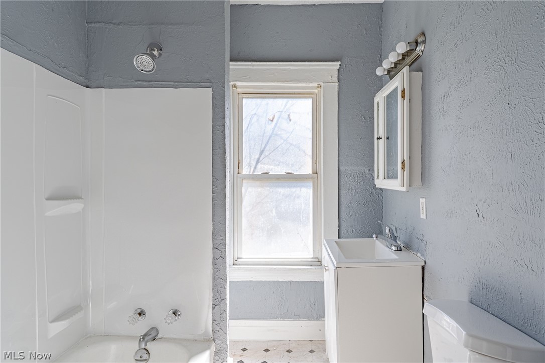 Elworthy Helwick - Residential Income