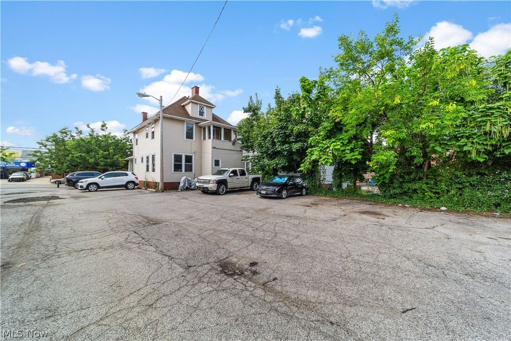 Photo of 12913 Larchmere Boulevard, Shaker Heights, OH 44120 (MLS # 5202278)